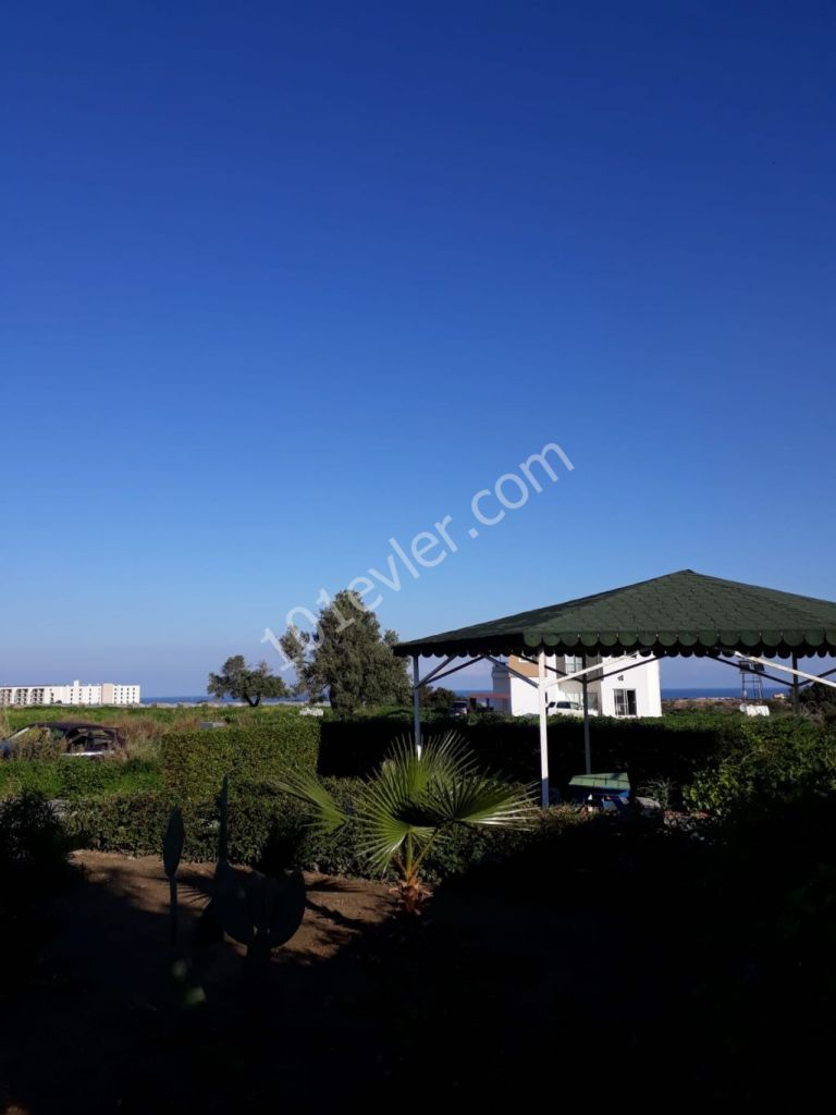 Flat For Sale in Çatalköy, Kyrenia