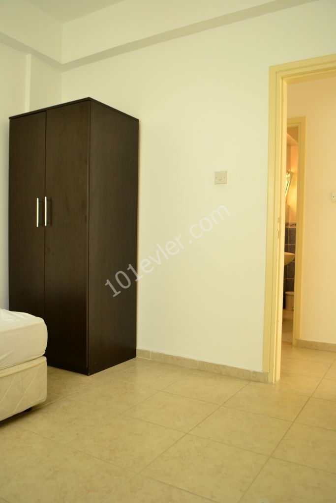 Flat To Rent in Girne Merkez, Kyrenia