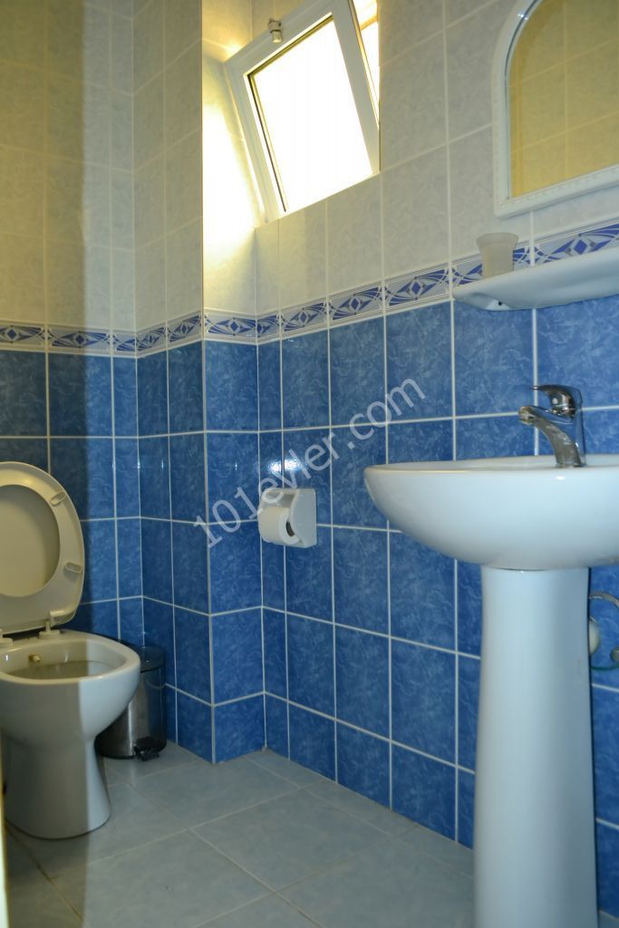 Flat To Rent in Girne Merkez, Kyrenia