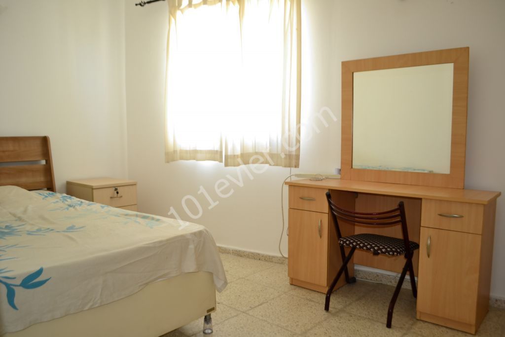 Flat To Rent in Girne Merkez, Kyrenia