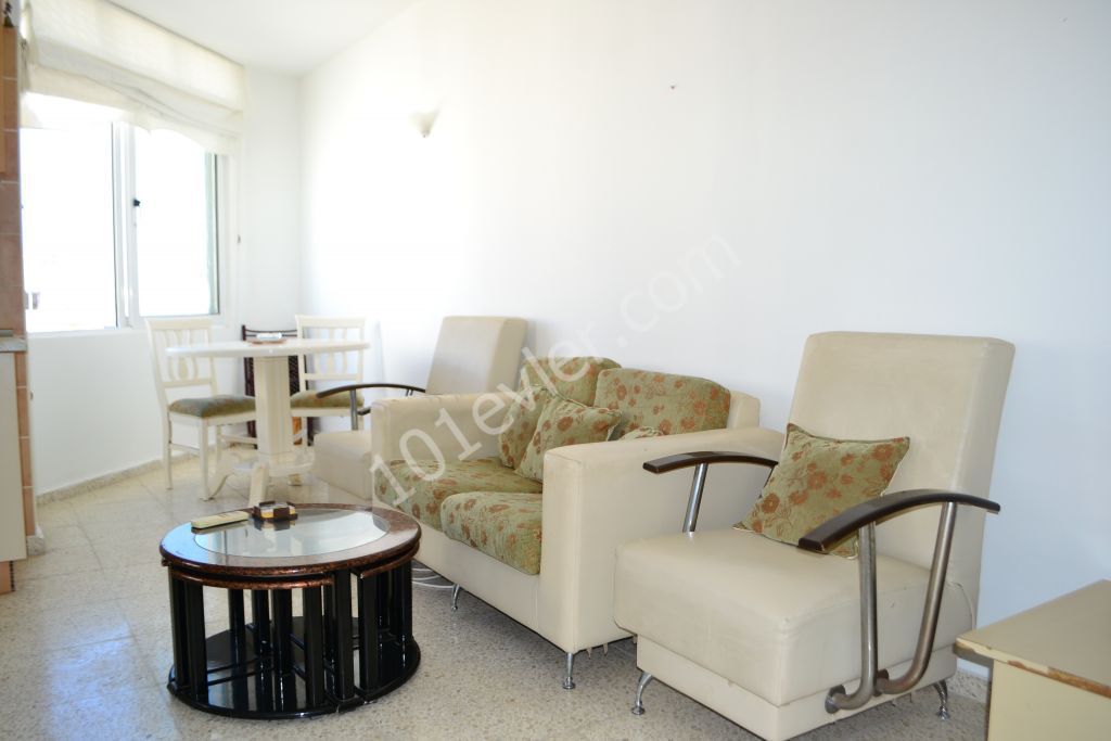 Flat To Rent in Girne Merkez, Kyrenia