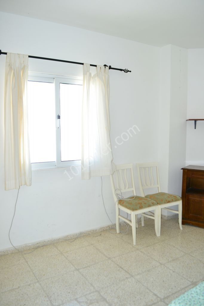 Flat To Rent in Girne Merkez, Kyrenia