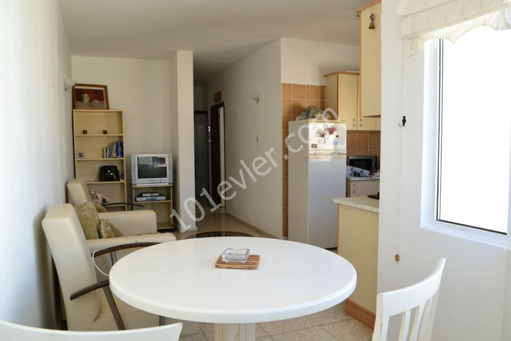 Flat To Rent in Girne Merkez, Kyrenia