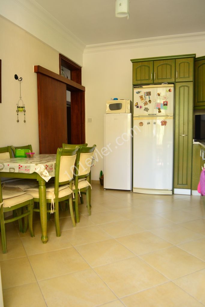 Flat To Rent in Girne Merkez, Kyrenia