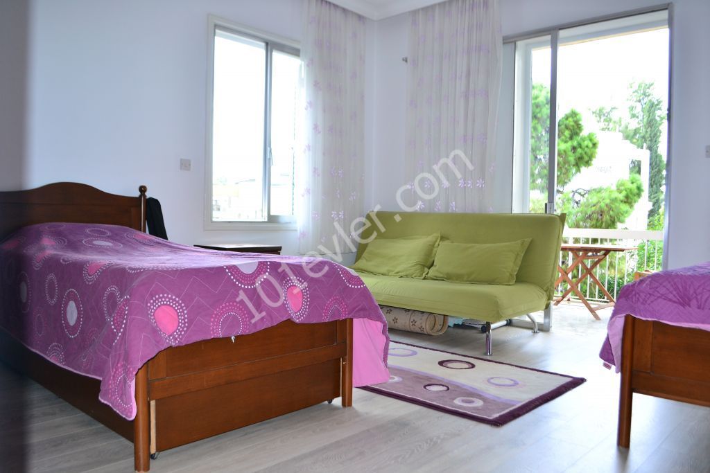 Flat To Rent in Girne Merkez, Kyrenia