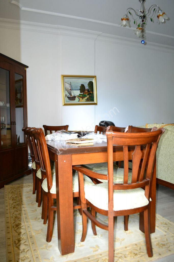 Flat To Rent in Girne Merkez, Kyrenia