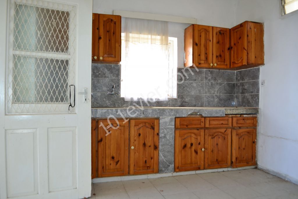 Detached House For Sale in Lapta, Kyrenia