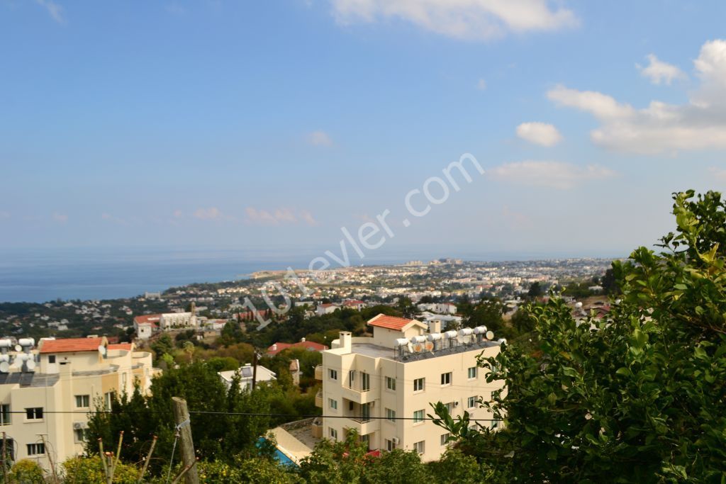 Detached House For Sale in Lapta, Kyrenia