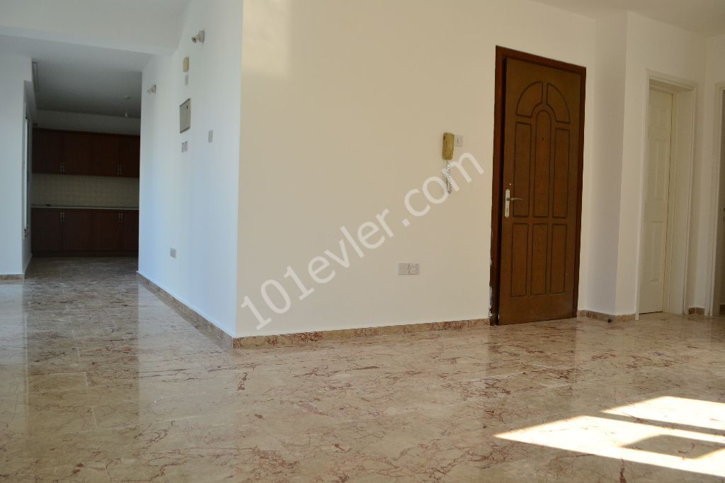 Penthouse To Rent in Girne Merkez, Kyrenia