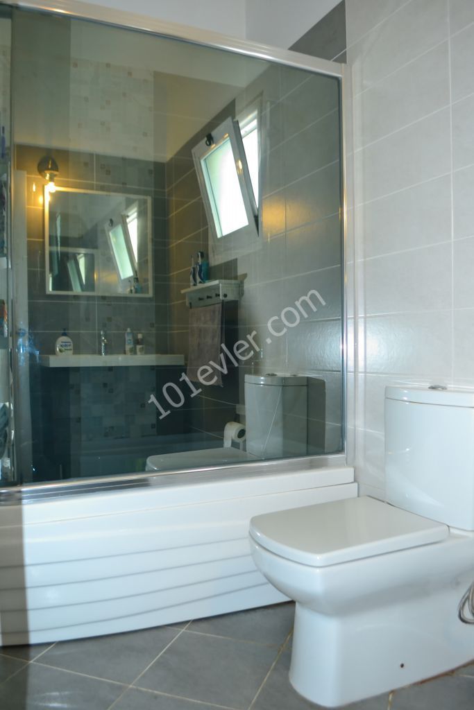 Semi Detached To Rent in Karaoğlanoğlu, Kyrenia