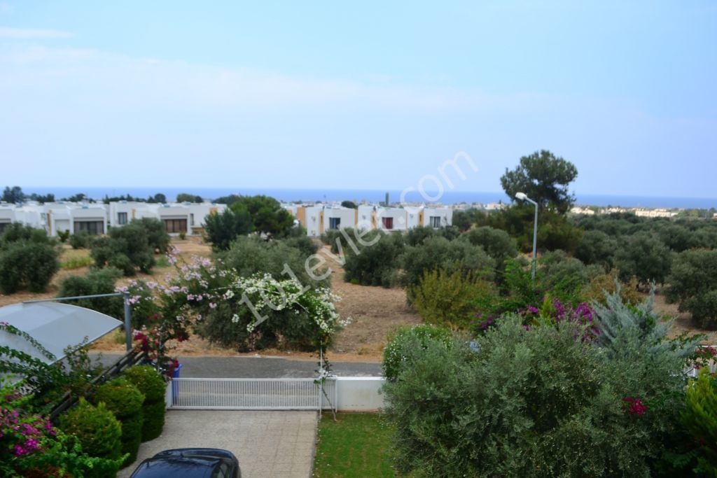 Semi Detached To Rent in Karaoğlanoğlu, Kyrenia