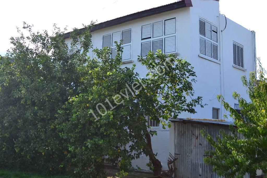 Detached House To Rent in Karaoğlanoğlu, Kyrenia