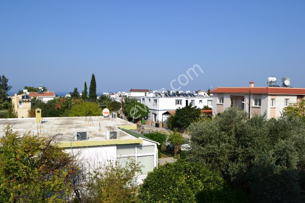 Detached House To Rent in Karaoğlanoğlu, Kyrenia