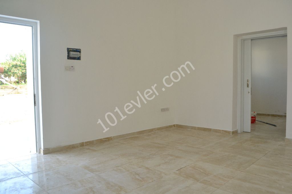 Detached House For Sale in Arapköy, Kyrenia