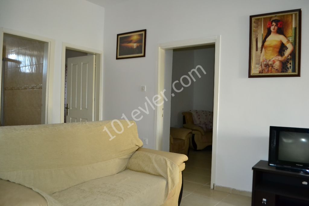 Flat To Rent in Karaoğlanoğlu, Kyrenia