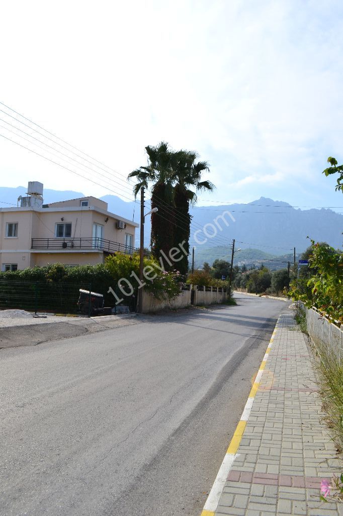 خانه مستقل برای اجاره in Karaoğlanoğlu, گیرنه