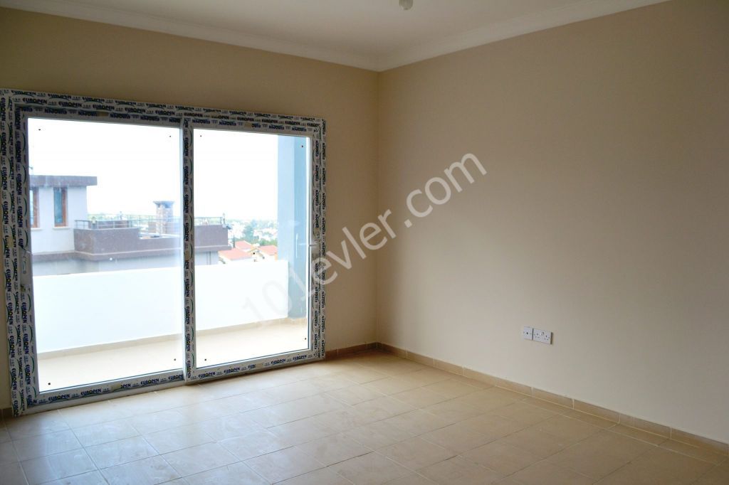 Flat To Rent in Edremit, Kyrenia