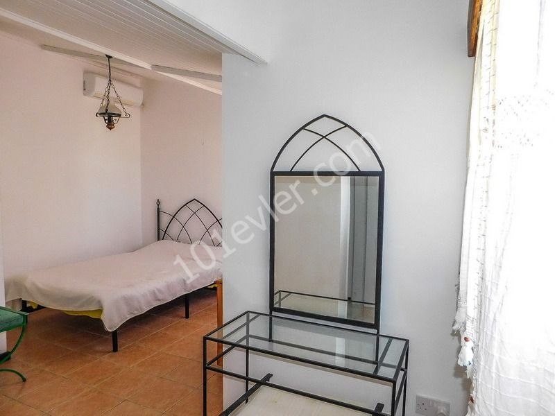 Detached House For Sale in Alsancak, Kyrenia