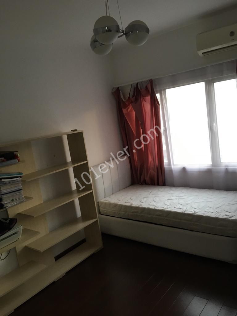 Flat For Sale in Girne Merkez, Kyrenia