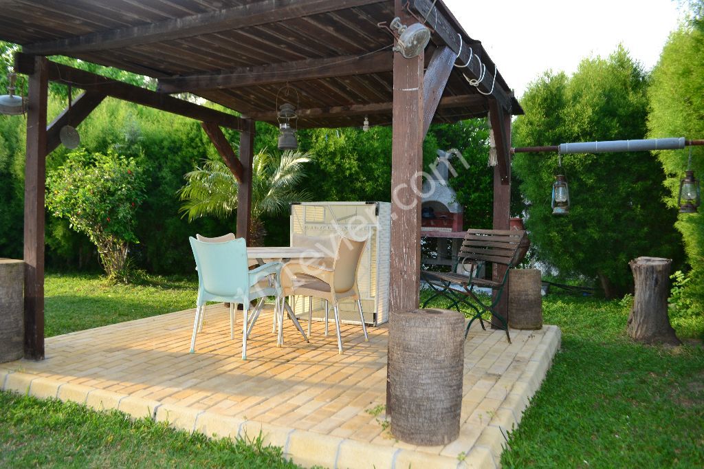 Detached House To Rent in Karaoğlanoğlu, Kyrenia