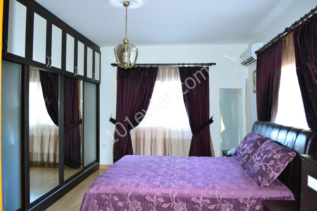 Detached House To Rent in Karaoğlanoğlu, Kyrenia