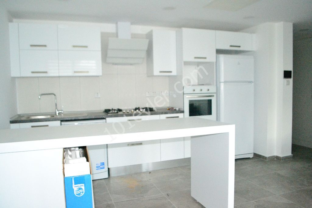 Flat To Rent in Girne Merkez, Kyrenia