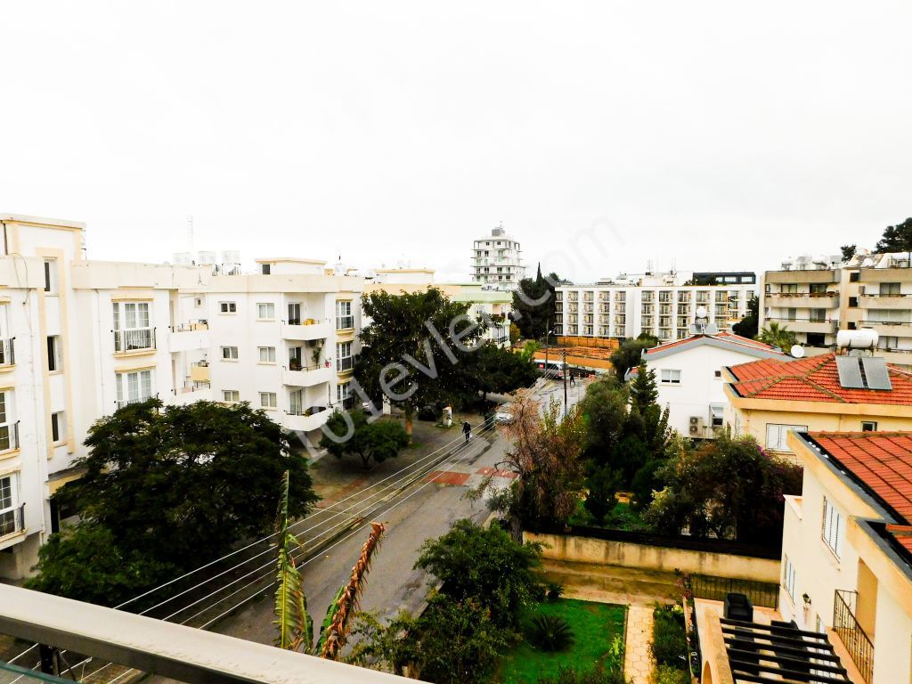 Flat For Sale in Girne Merkez, Kyrenia