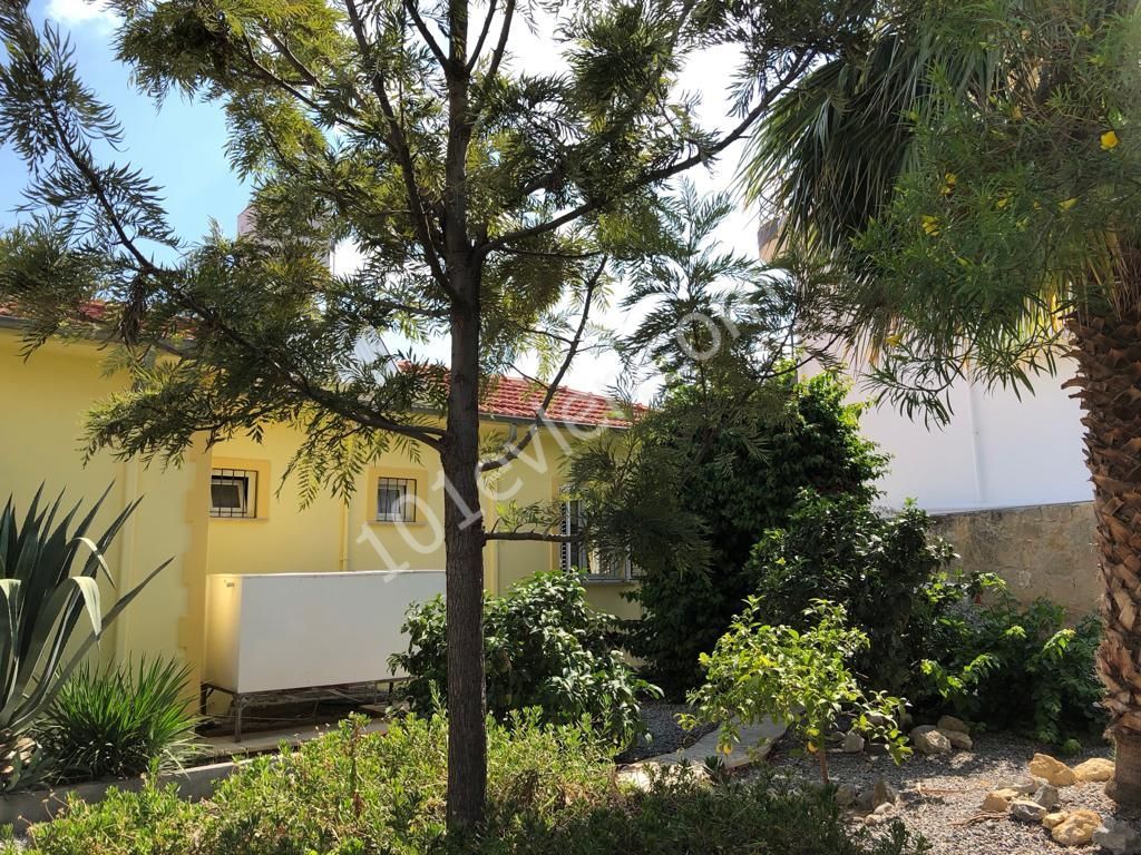 Einfamilienhaus Mieten in Lapta, Kyrenia