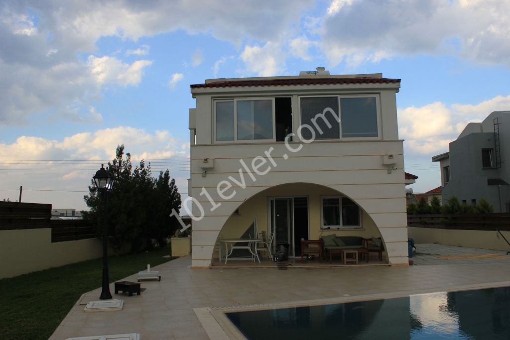 Villa Kaufen in Alsancak, Kyrenia