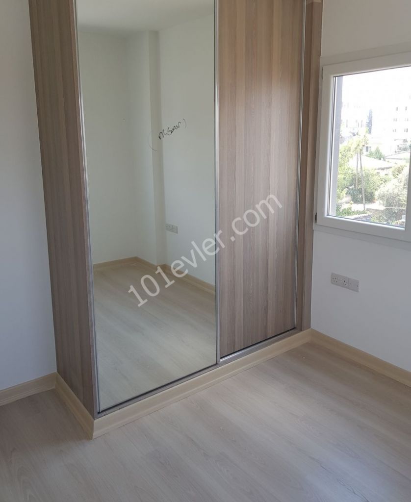 Sahibinden Satılık( For Sale) Lefkoşa Kücük Kaymaklı Sıfır 2+1 Daire