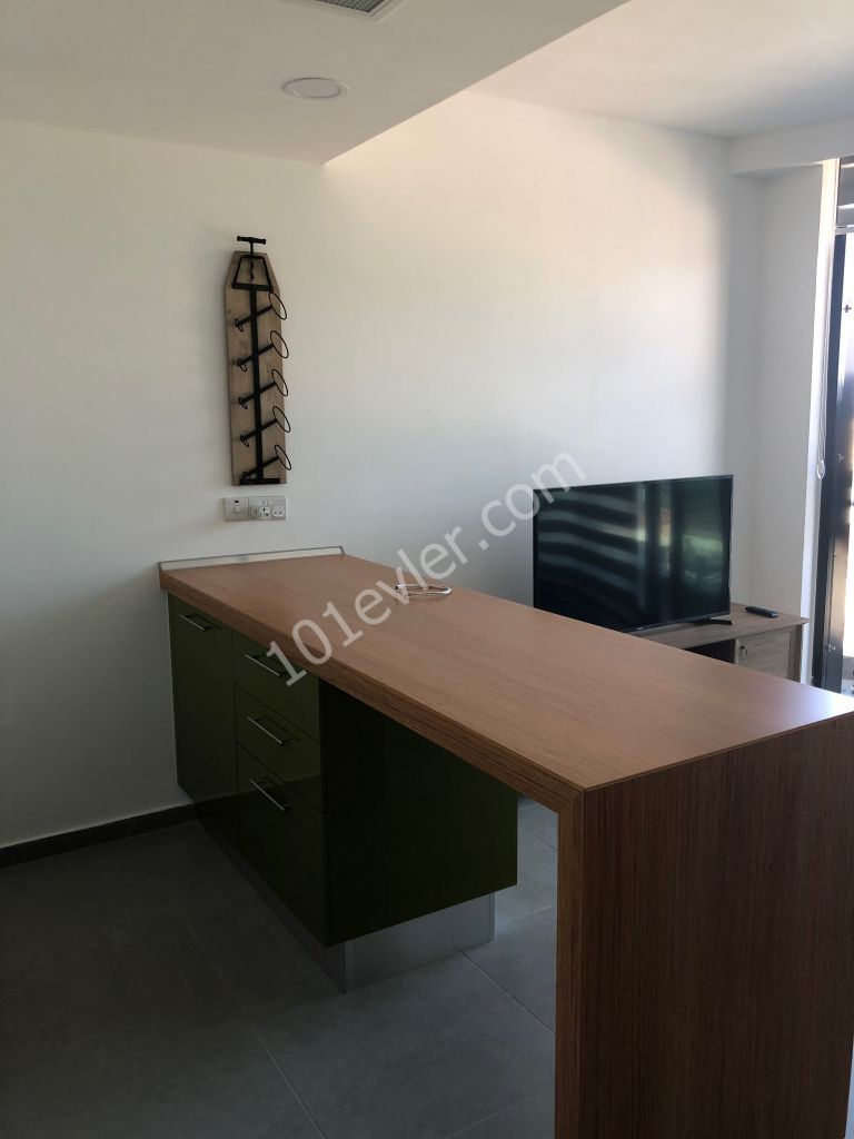 Flat To Rent in Girne Merkez, Kyrenia