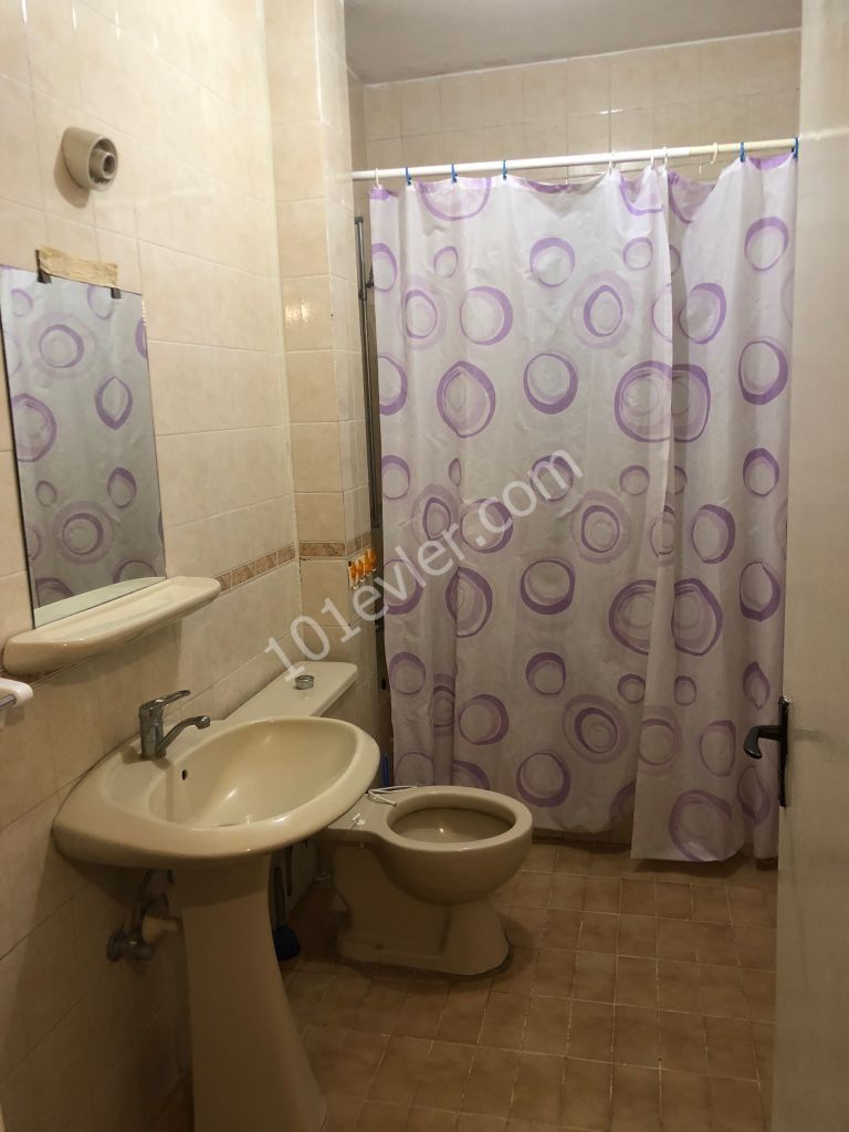 Flat To Rent in Girne Merkez, Kyrenia