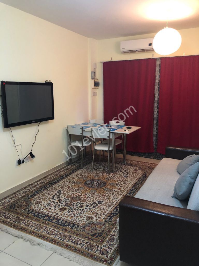 Flat To Rent in Karaoğlanoğlu, Kyrenia