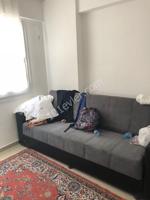 Flat To Rent in Girne Merkez, Kyrenia