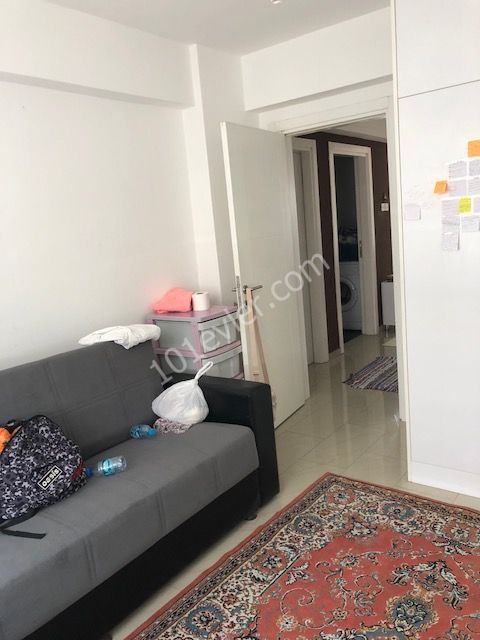 Flat To Rent in Girne Merkez, Kyrenia