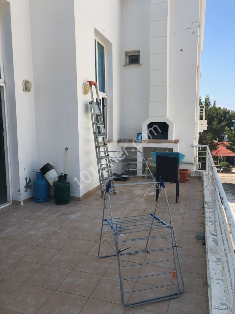 GIRNE MERKEZDE DUBLEX 2+1 FULL ESYALI KIRALIK PENTHOUSE