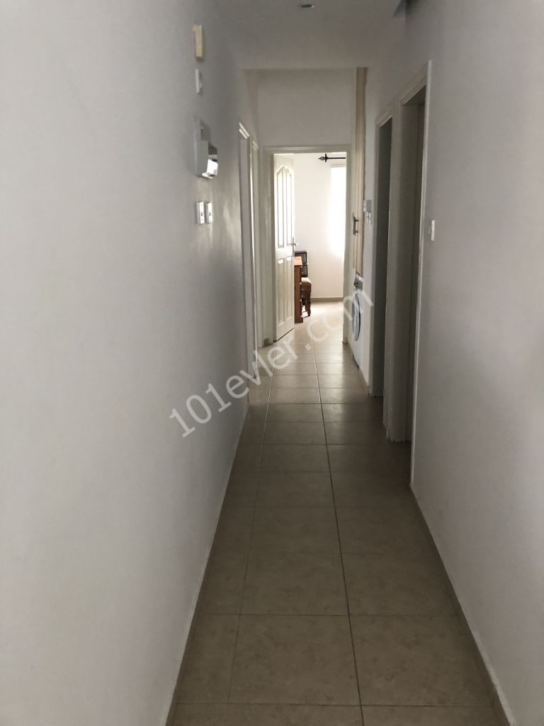 Flat To Rent in Girne Merkez, Kyrenia