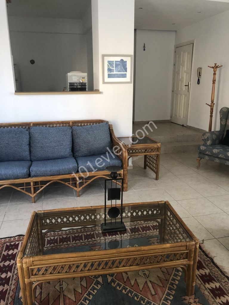 Flat To Rent in Girne Merkez, Kyrenia