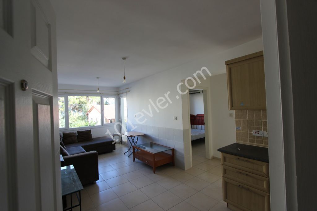 Flat To Rent in Girne Merkez, Kyrenia