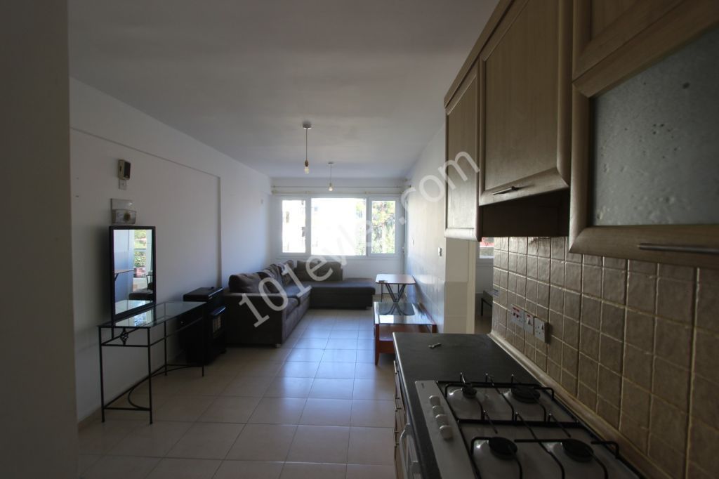 Flat To Rent in Girne Merkez, Kyrenia