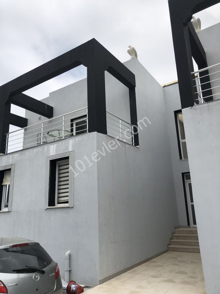 Flat To Rent in Karaoğlanoğlu, Kyrenia