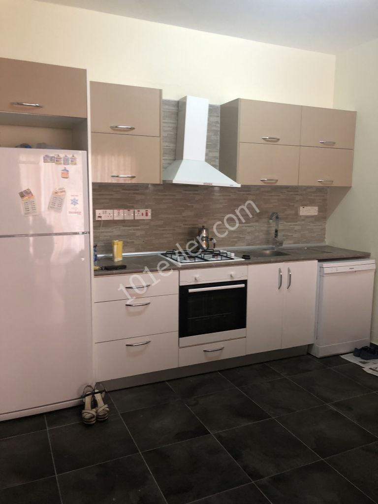 Flat To Rent in Girne Merkez, Kyrenia