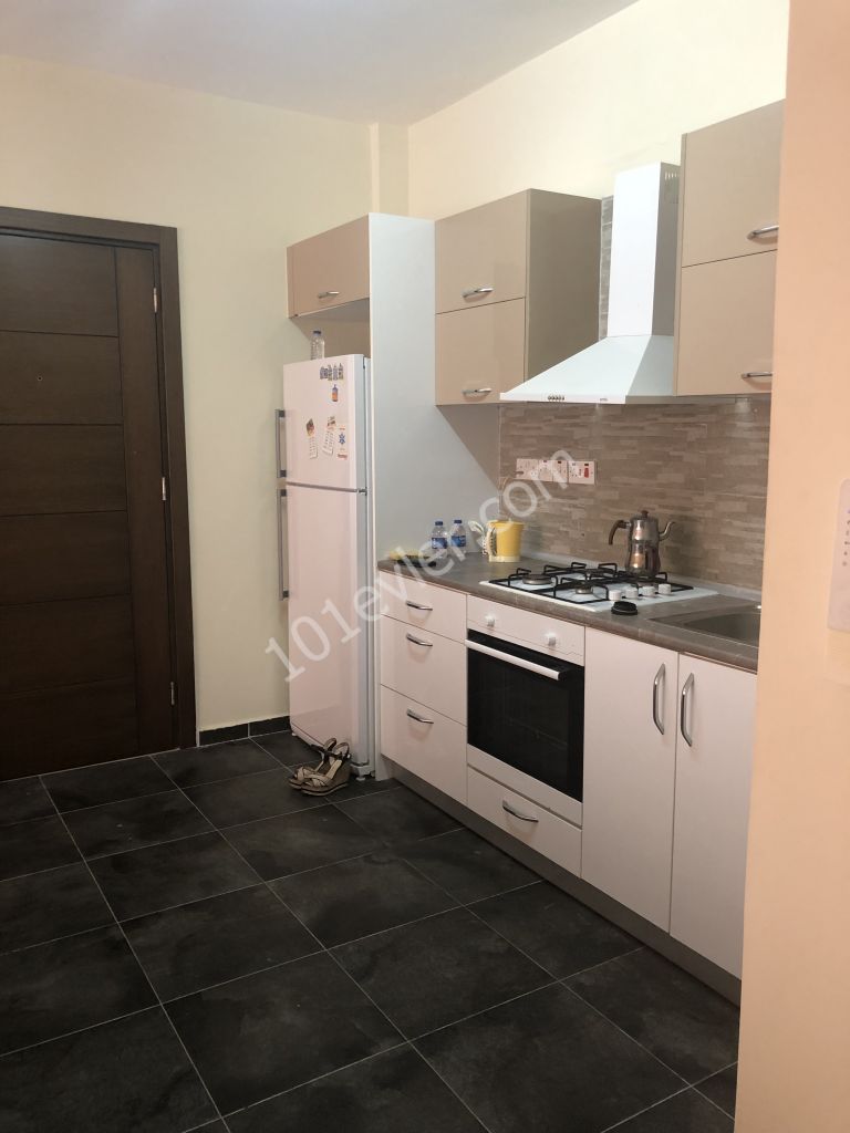 Flat To Rent in Girne Merkez, Kyrenia