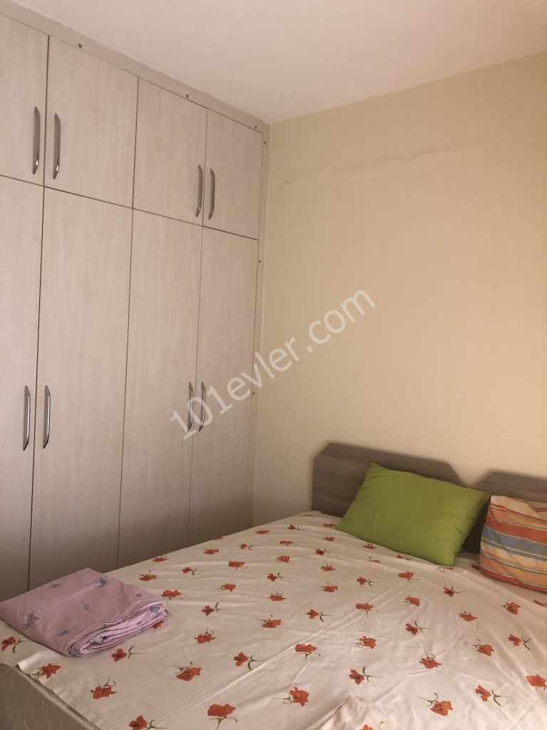 GİRNE MERKEZ NUSMAR MARKET CİVARI 1+1 FULL EŞYALI KİRALIK DAİRE