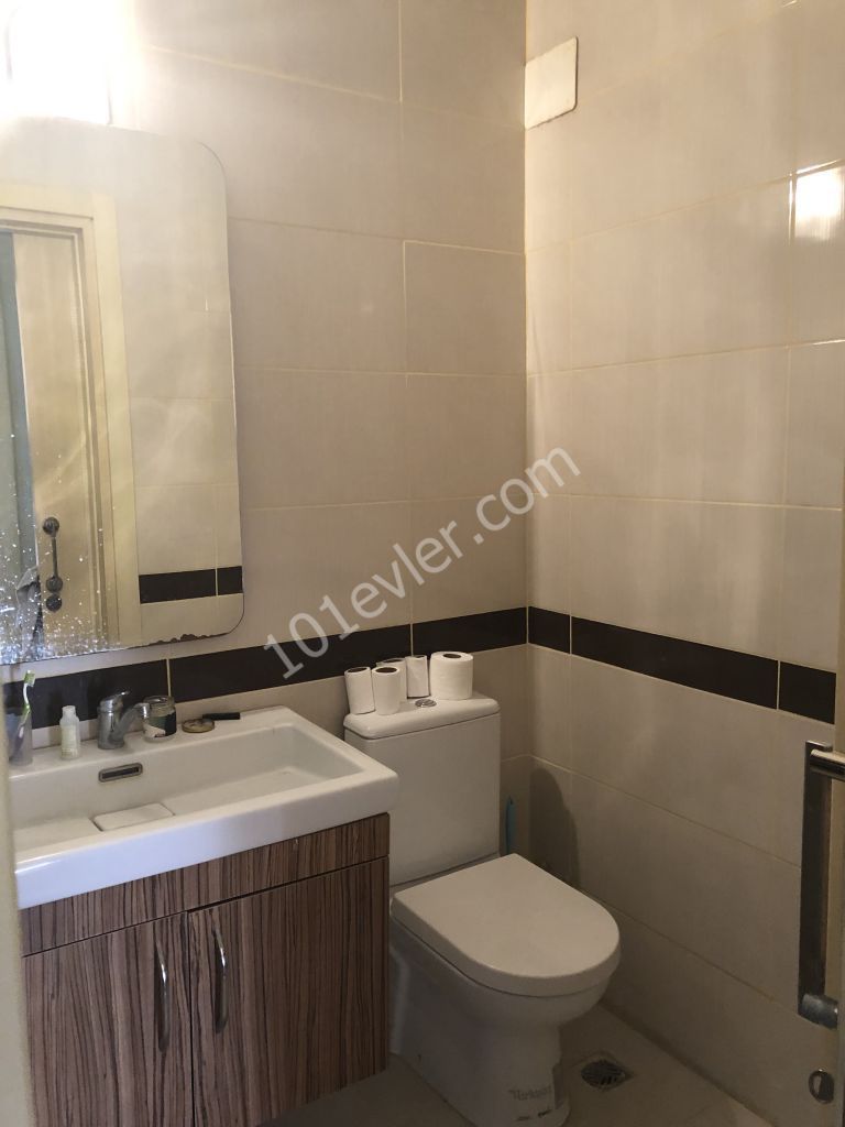 Flat To Rent in Girne Merkez, Kyrenia