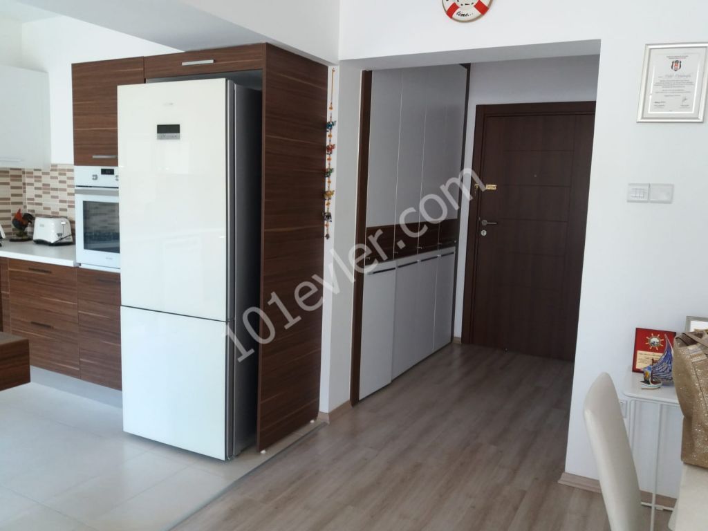 Flat For Sale in Girne Merkez, Kyrenia