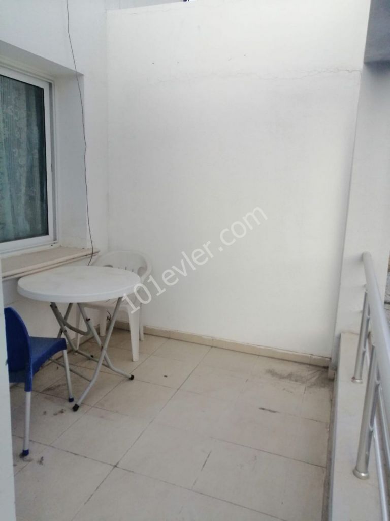 Flat To Rent in Karaoğlanoğlu, Kyrenia