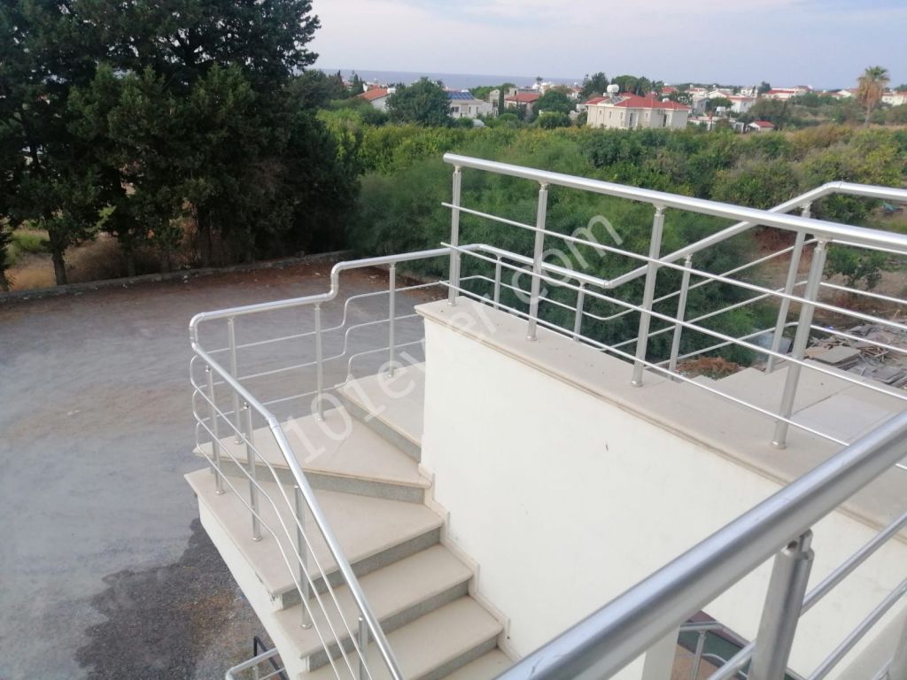 Flat To Rent in Karaoğlanoğlu, Kyrenia