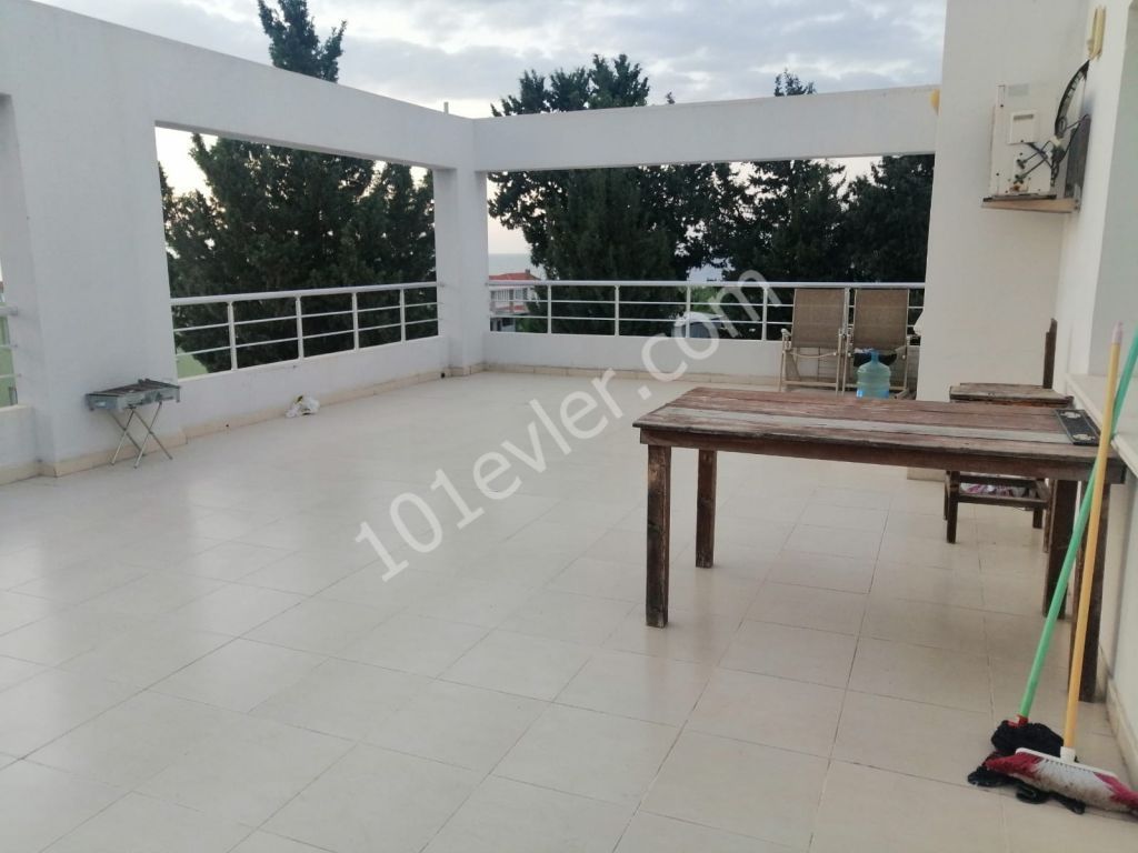 Flat To Rent in Karaoğlanoğlu, Kyrenia