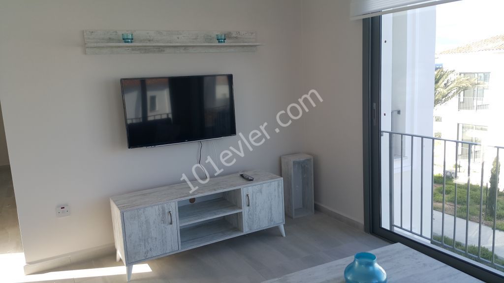 KIBRIS TOWN HOUSES ÖDÜLLÜ SİTEDE FULL EŞYALI  2+1 LÜKS DAİRE!!!